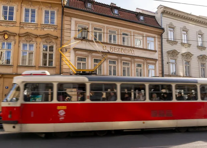 Cozy By Charles Square Apartment Prague
